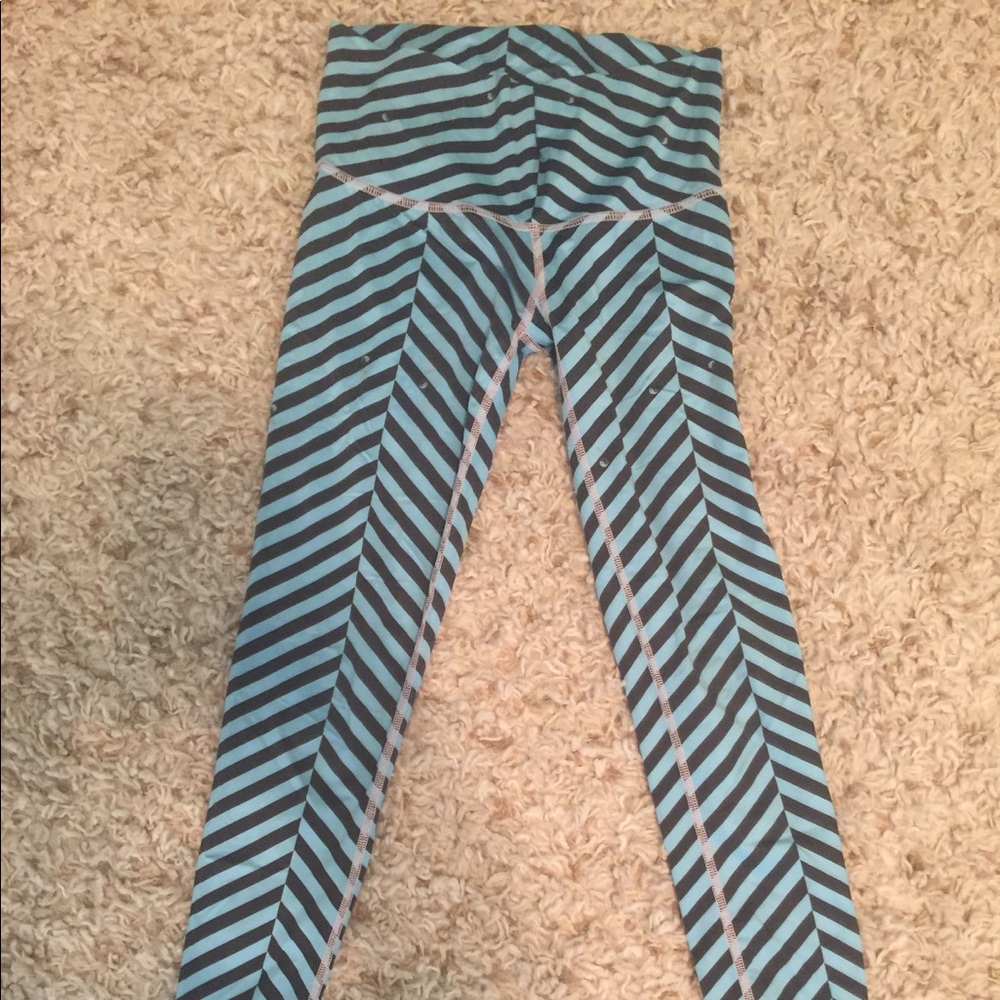 Teeki yoga pants